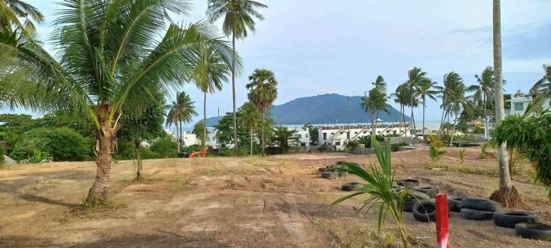 Land with sea view in Rawai 