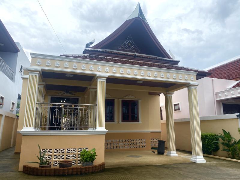 Thai style pool villa