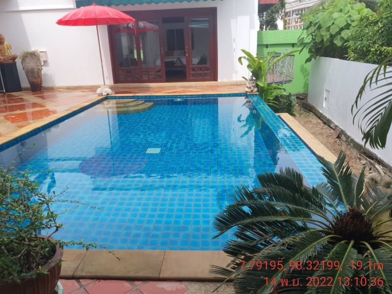 Thai style pool villa Naiharn