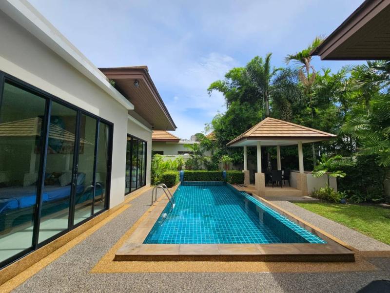 Private pool villa  in Rawai