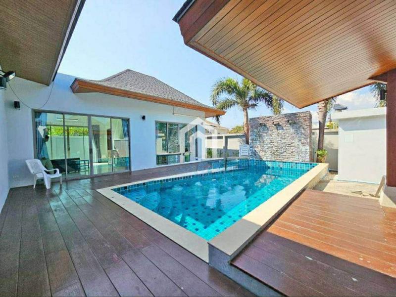 2-Bedroom Pool Villa Near Rawai / Naiharn Beach