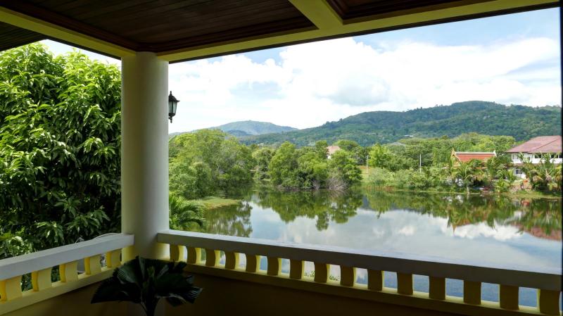 Thai-Style Villa in Chalong with Lake Access 4-Bedroom, 4-Bathroom